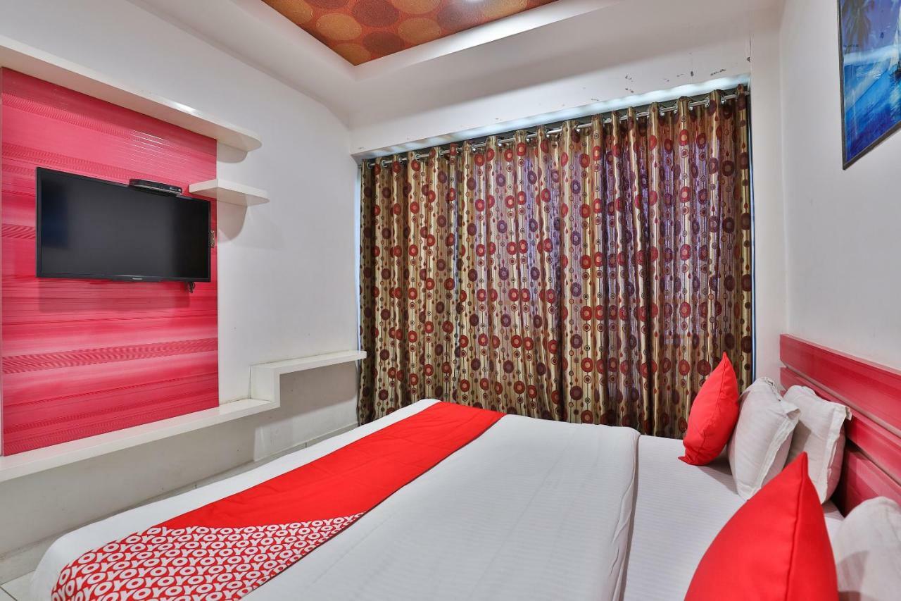Hotel Relax Inn Diu Exteriör bild