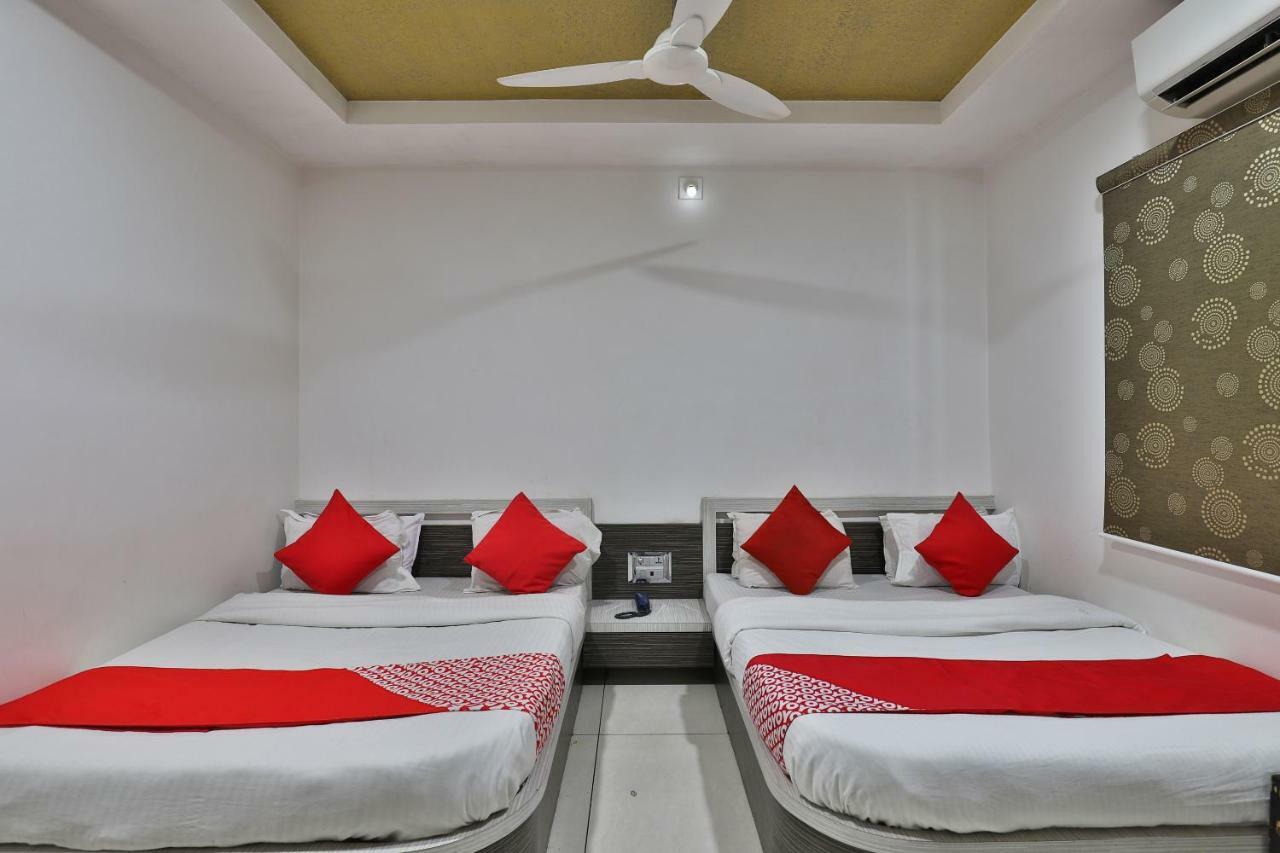 Hotel Relax Inn Diu Exteriör bild