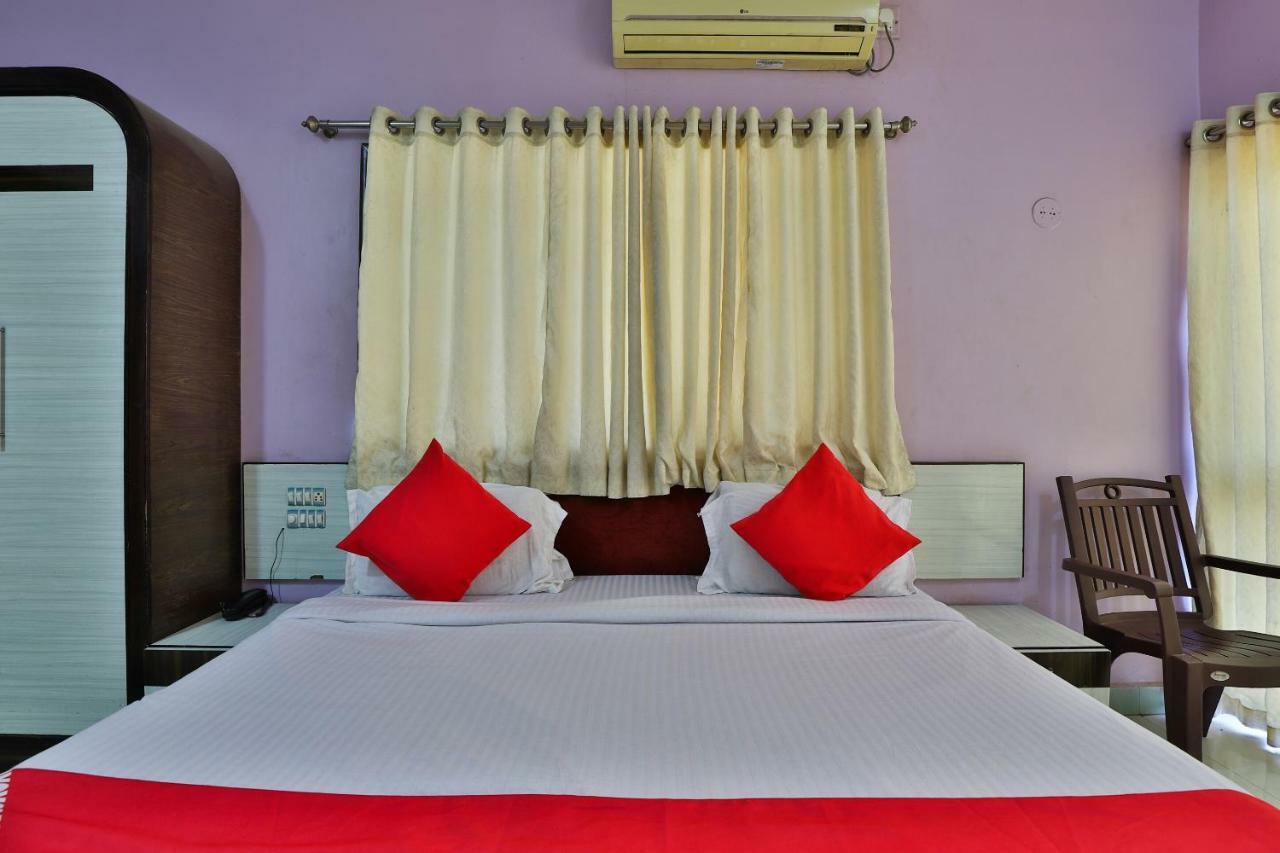 Hotel Relax Inn Diu Exteriör bild
